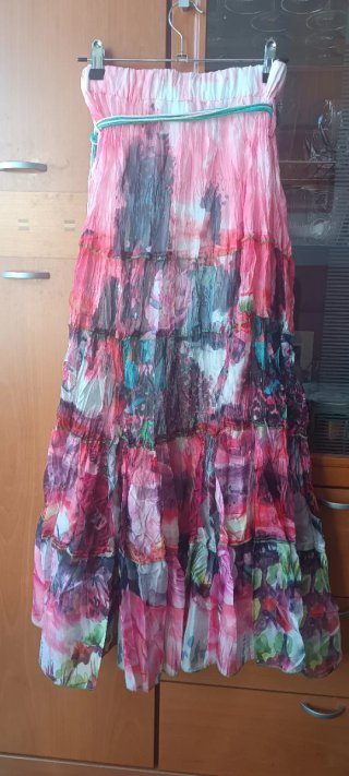 Falda larga estampada multicolor