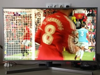 Televisión Samsung 43" con defecto