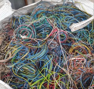 Lotes de cableado  con PVC