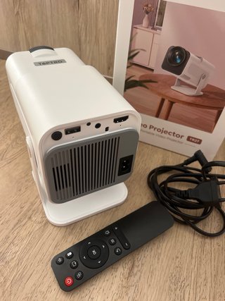 Proyector Portátil TOPTRO TR27