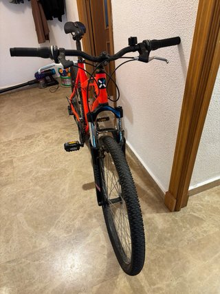 Bicicleta B-Twin Naranja