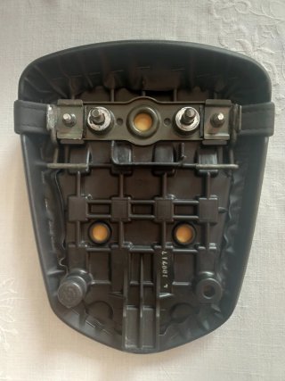 Asiento trasero Suzuki GSX-R 600/750 K6-K7