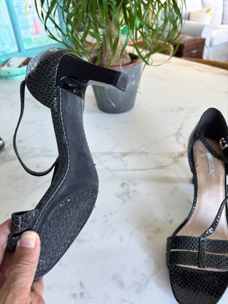 Zapatos de tacón Geox negros