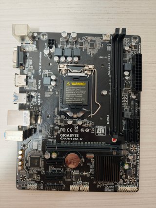 Gigabyte H110M-H mATX Placa Base