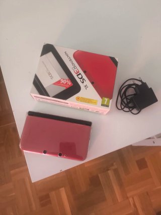 Nintendo 3DS XL Rosso + Caricatore