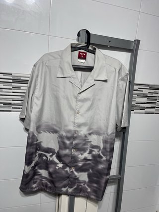 Camisa Oakley Estampada Vintage Talla L