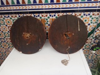 Candelabros antiguos de madera (2 unidades)