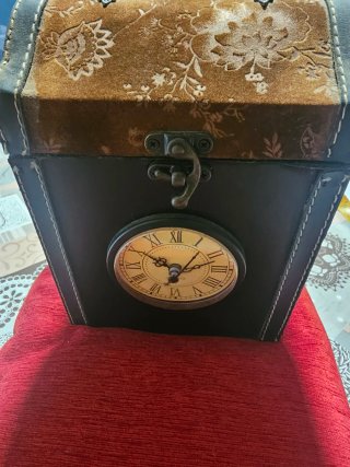Caja joyero con reloj vintage