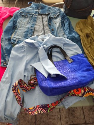 Set di abbigliamento e borse
