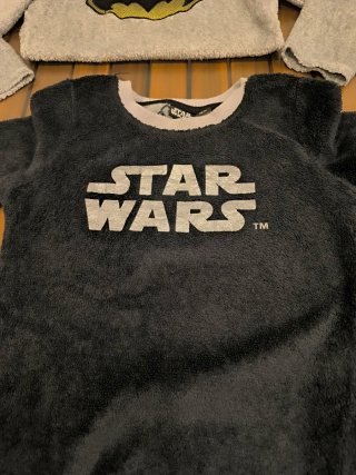 Lote de pijamas niño 5-6 años Batman y Star Wars