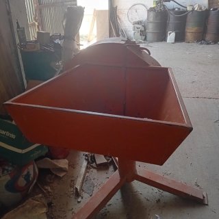 Molino de cereal a toma de fuerza
