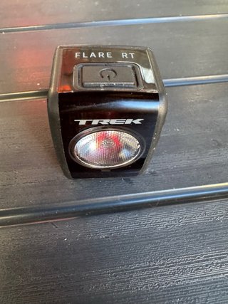 Luz trasera Trek Flare RT.