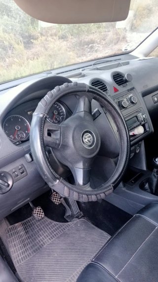 Volkswagen Caddy 2012