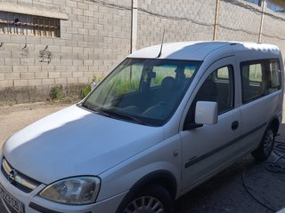 Opel Combo 2004