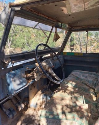 Land Rover Defender 1980