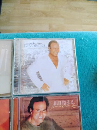 CDs Julio Iglesias: La Carretera, Divorcio, Tango