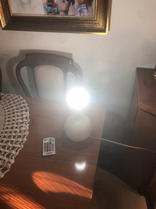 Lámpara LED RGB con control remoto