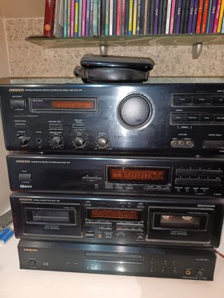 Equipo de Sonido Onkyo Amplificador, Sintonizador