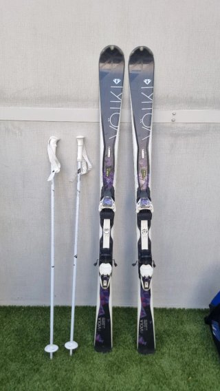 Esquís Volkl Mujer con Botas Lange y Bastones