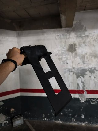 Soporte Casco Moto y Gancho Pared Negro