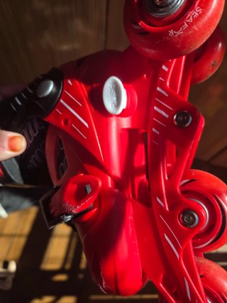 Patines de iniciación rojos
