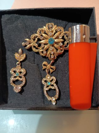 Aderezo niña chapado oro y Swarovski