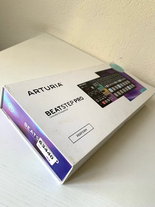 ARTURIA BeatStep Pro Black Edition – Sequencer