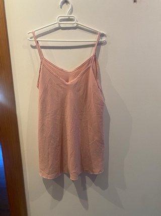 Camiseta rosa tirantes