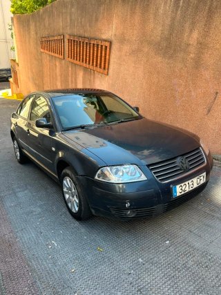 Volkswagen Passat 2003