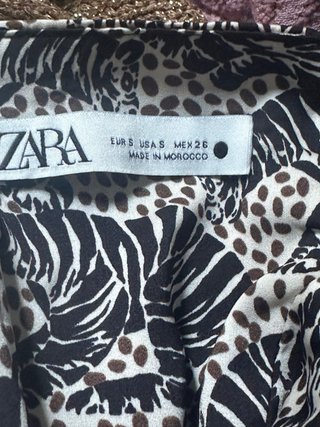 Top Zara Fruncido Manga Corta Estampado