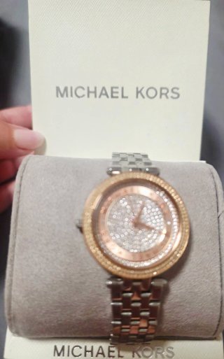 Reloj Michael Kors Pedrería Dorado y Plateado