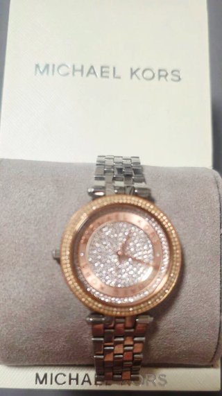 Reloj Michael Kors Pedrería Dorado y Plateado