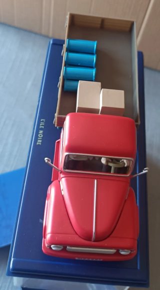 Tintin Coche 1/43 61 camión rojo Hanomag L28