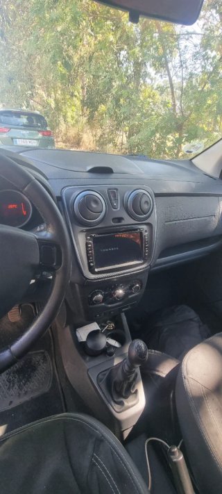 Dacia Lodgy 2015