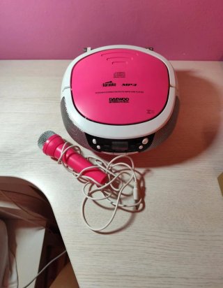 Radio CD Karaoke MP3 Daewoo International