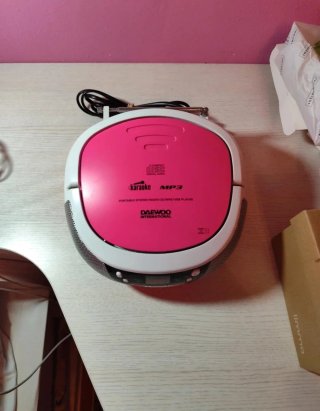 Radio CD Karaoke MP3 Daewoo International