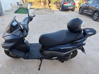 Suzuki Burgman 125 Gris