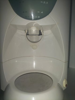 ¡¡¡PRÁCTICA Y BONITA CAFETERA MOULINEX!!!