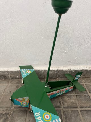 Lámpara infantil avión verde