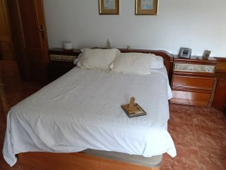 REGALO Muebles de habitación madera oscura