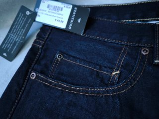 Vendo bermudas vaqueras Quiksilver modelo Revolver