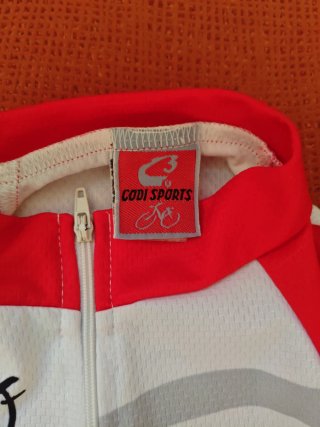 Maillot y culotte ciclismo COD SPORTS