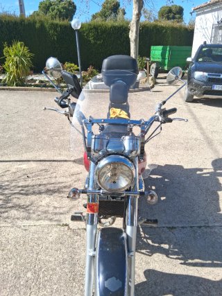 Hyosung Aquila GV 125 Cruiser