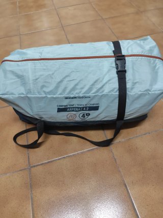 Tienda de campaña Decathlon Arpenaz 4.2