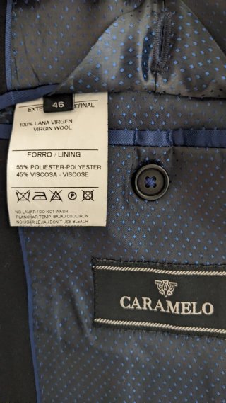 Traje de novio CARAMELO negro