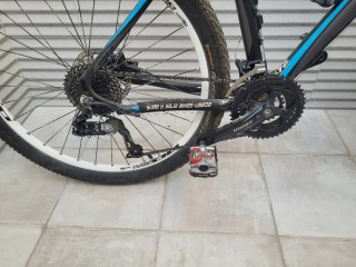 Bicicleta BH PEAK 6.9 de montaña