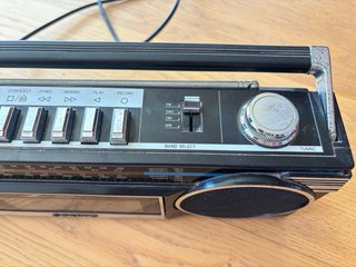 Sanyo M7010K radio cassette vintage