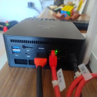 Mini PC MINIS FORUM UM890 PRO Negro