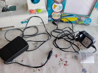 Máquina de coser infantil Buki France