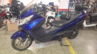 Suzuki Burgman 250 Maxi Scooter Azul